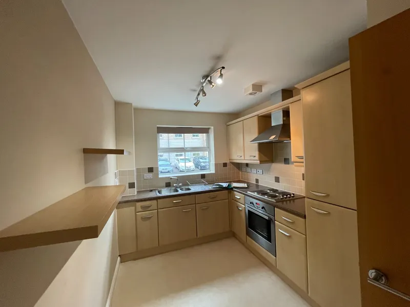 Student Flat: 2 Bed // Aug 2026 - Image 2